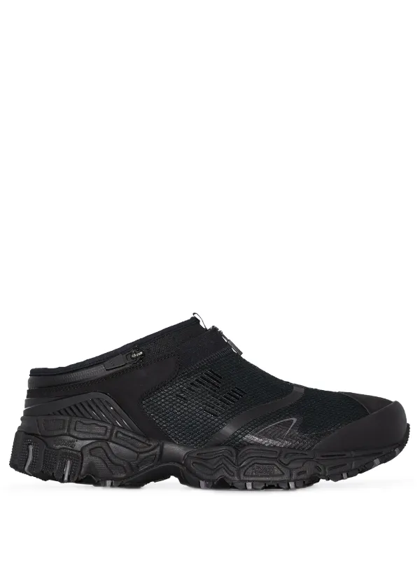 all black new balance boots