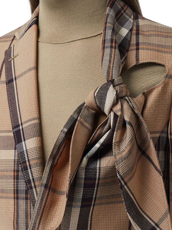 burberry knot