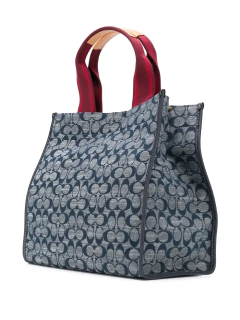 coach tote 22 in signature chambray