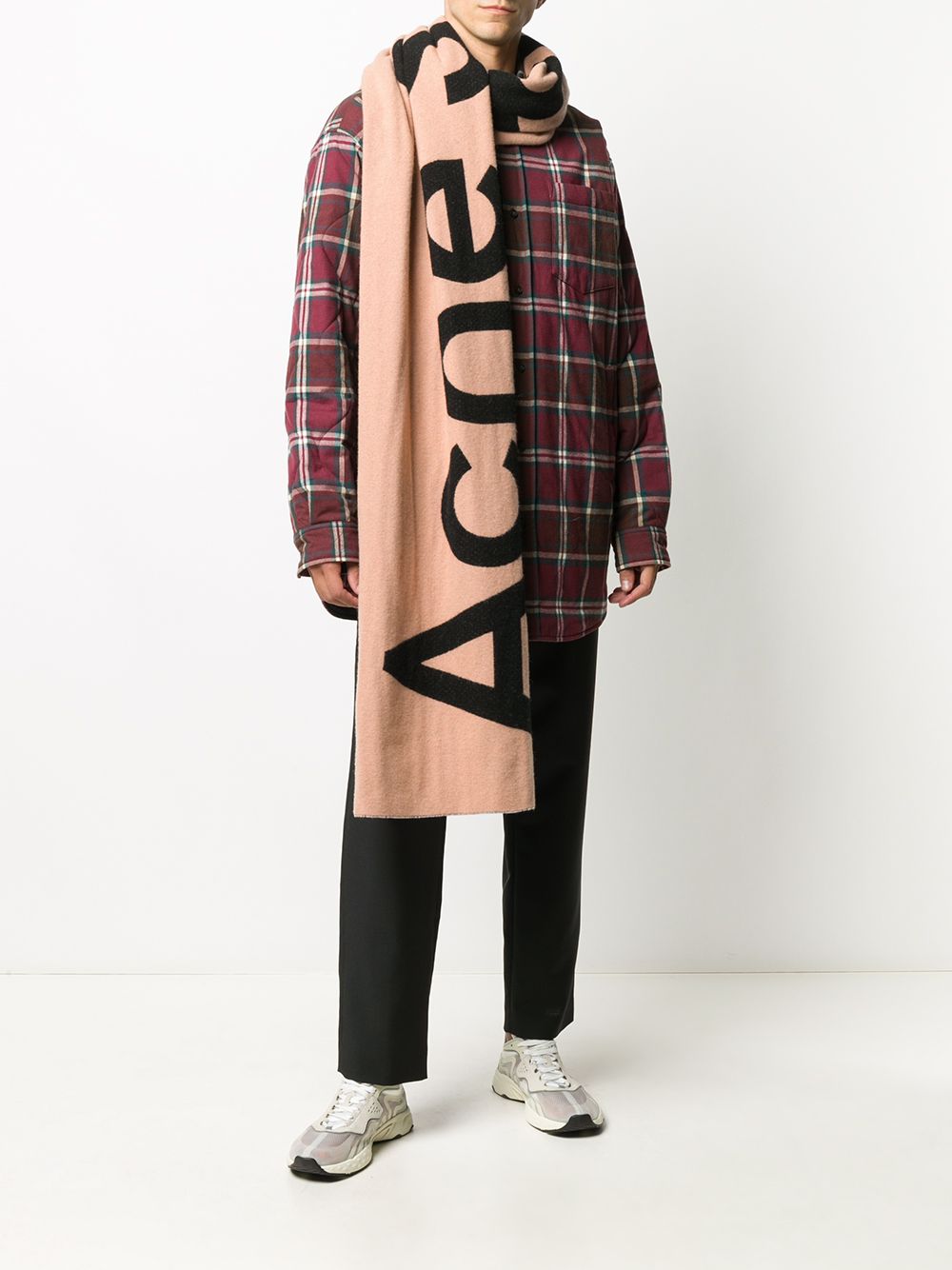 фото Acne studios шарф toronty с жаккардовым логотипом