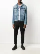 الصورة 2 من Balmain تيشيرت مزين بخطوط