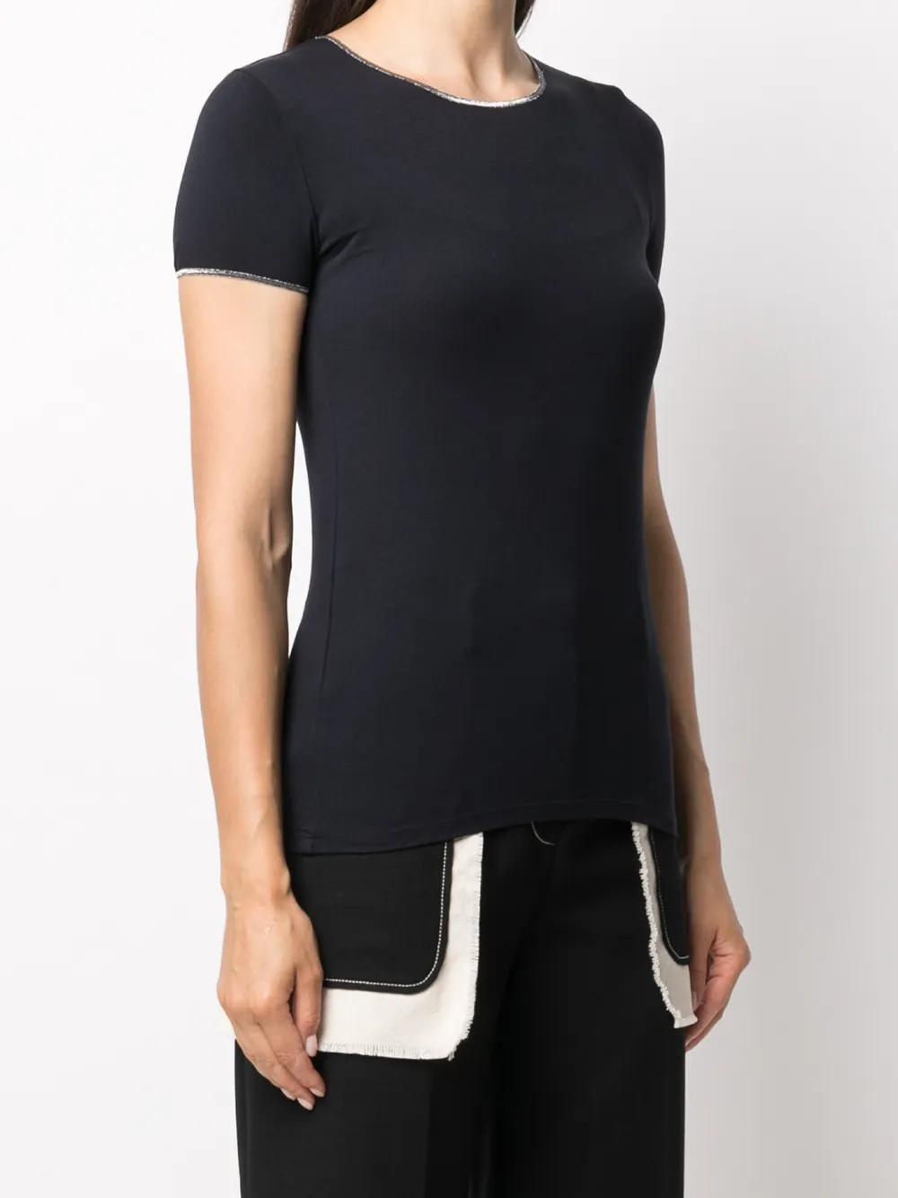 фото Majestic filatures contrast-trim round neck t-shirt