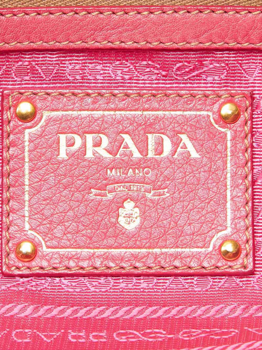 фото Prada pre-owned сумка-сэтчел с логотипом