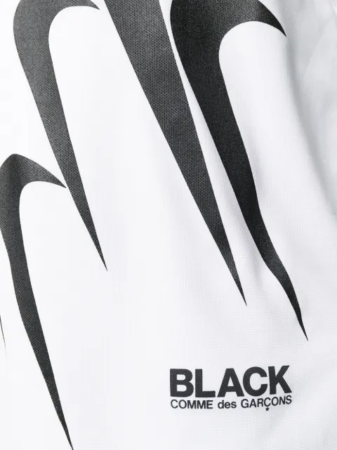 comme des garcons graphic design