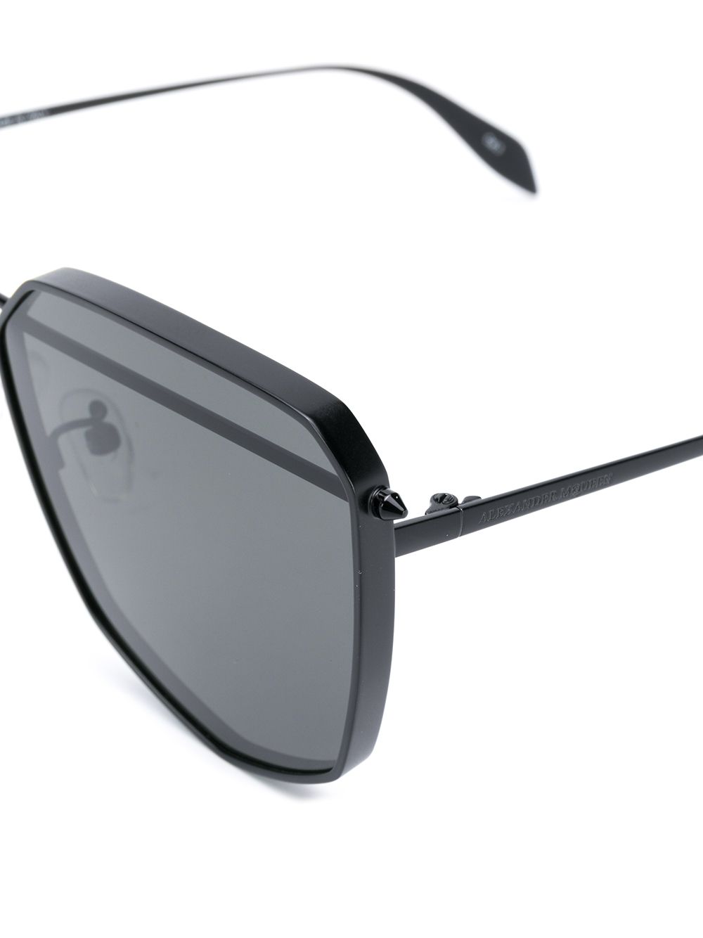 фото Alexander mcqueen eyewear солнцезащитные очки piercing shield