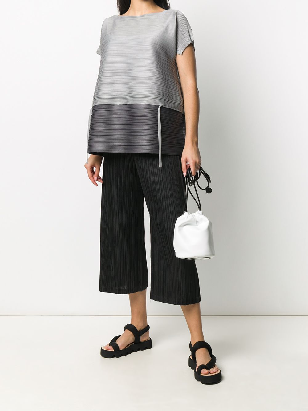 фото Pleats please issey miyake укороченные плиссированные брюки