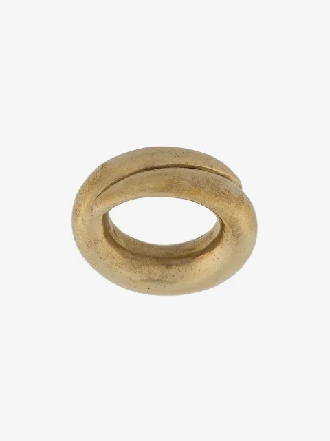 Parts of Four split mountain ring