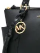 Michael Michael Kors شنطة عملية بسحاب