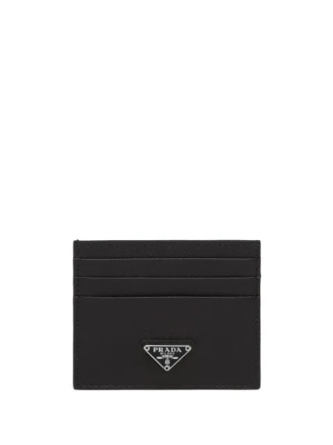 Prada tarjetero con placa del logo