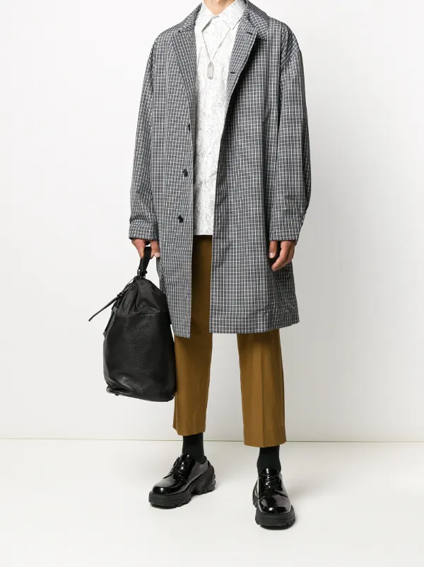 Camisa con estampado de robots Prada por 607€ Compra Camisa con estampado de robots Prada por 607€ Compra