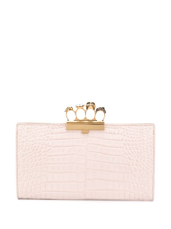 ring clutch bag