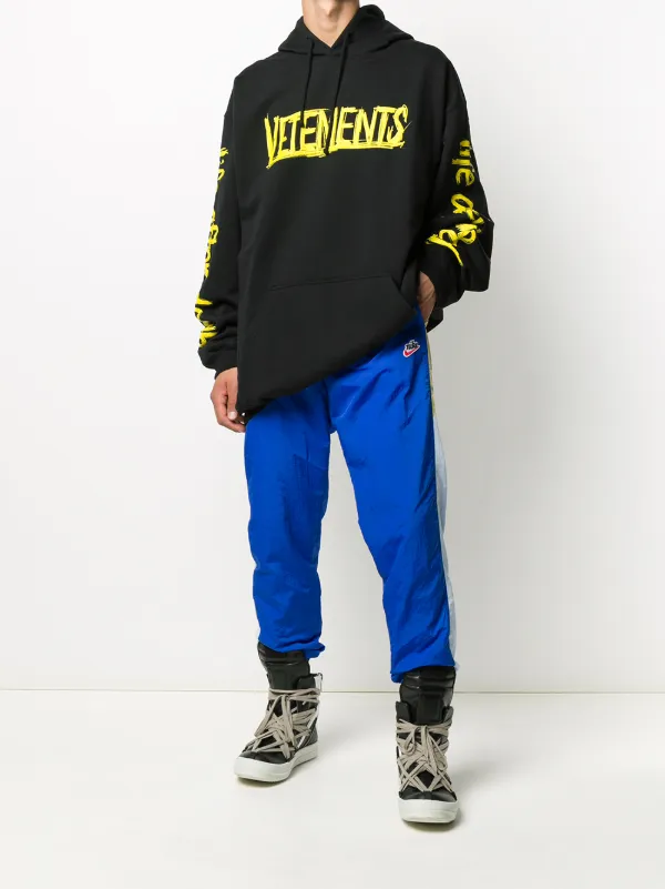 nike side stripe track pants