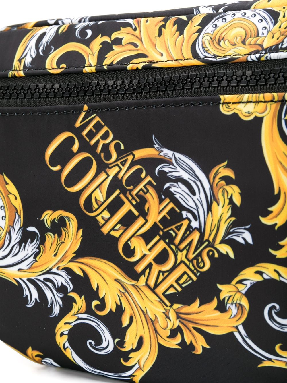 фото Versace jeans couture поясная сумка с принтом logo baroque