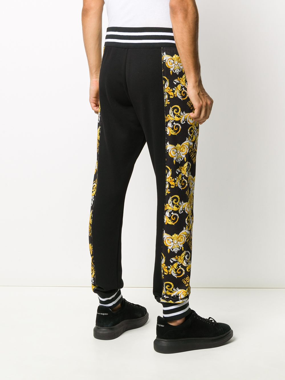 фото Versace jeans couture спортивные брюки с логотипом