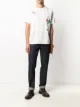 الصورة 2 من Paul Smith تيشيرت بطبعة طلاء