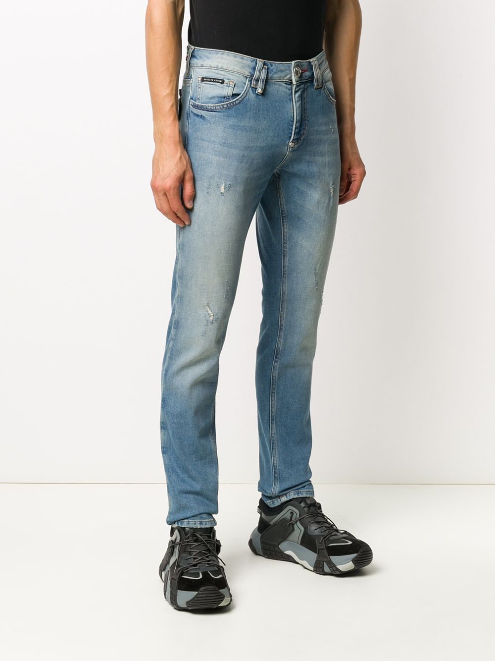 фото Philipp plein джинсы кроя слим с эффектом потертости