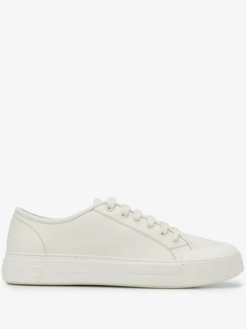 Ferragamo baskets Gancio