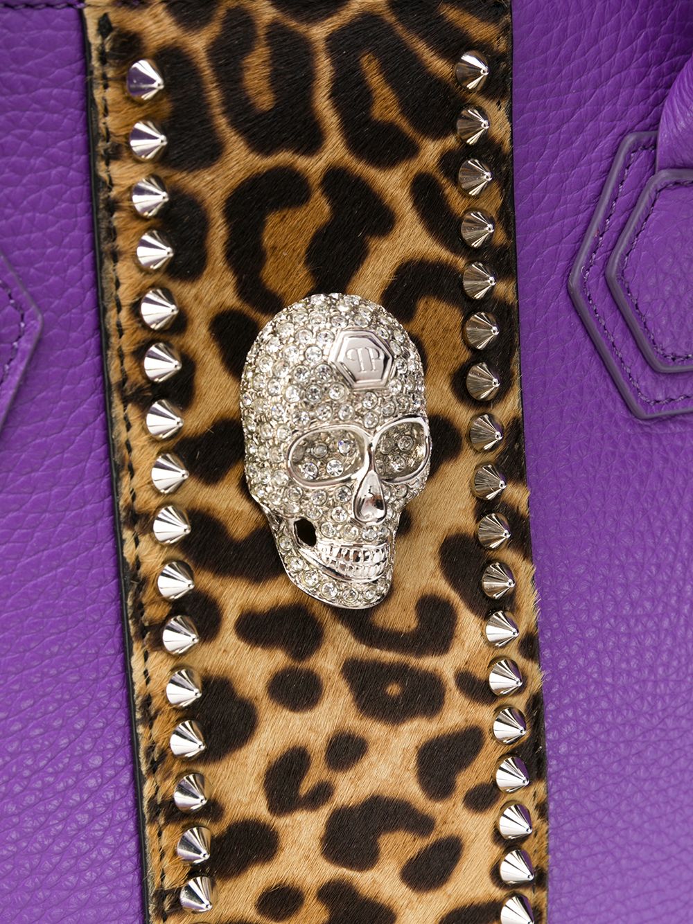 фото Philipp plein сумка-тоут с декором skull