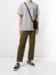 الصورة 2 من A BATHING APE® تيشيرت بطبعة شعار الماركة