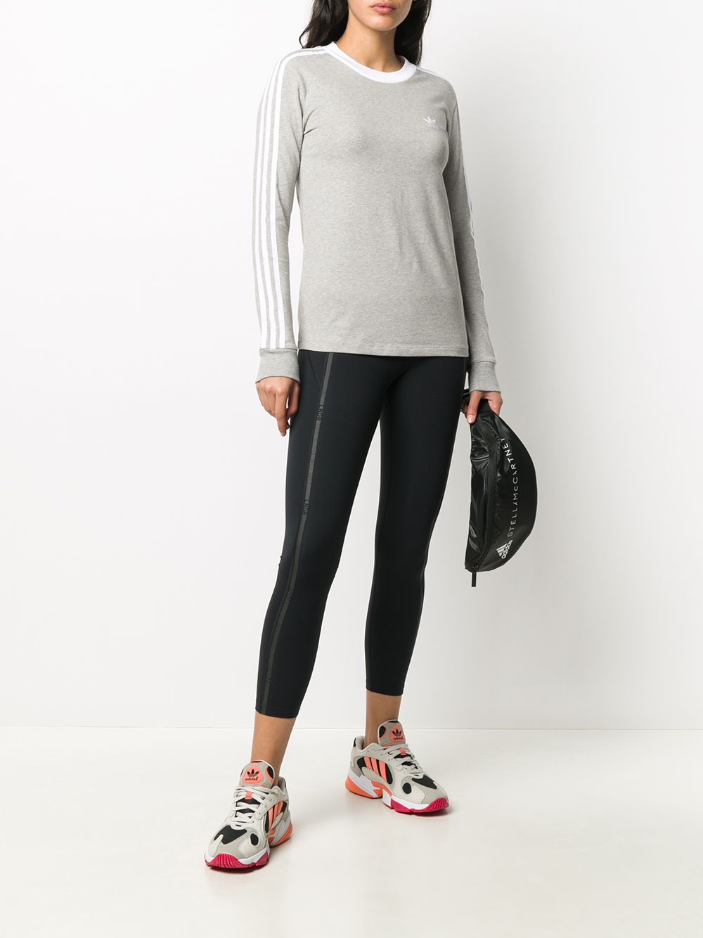 фото Adidas свитер с длинными рукавами и контрастными полосками