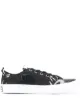 Bild 1 von McQ Swallow Sneakers mit Schwalben-Print