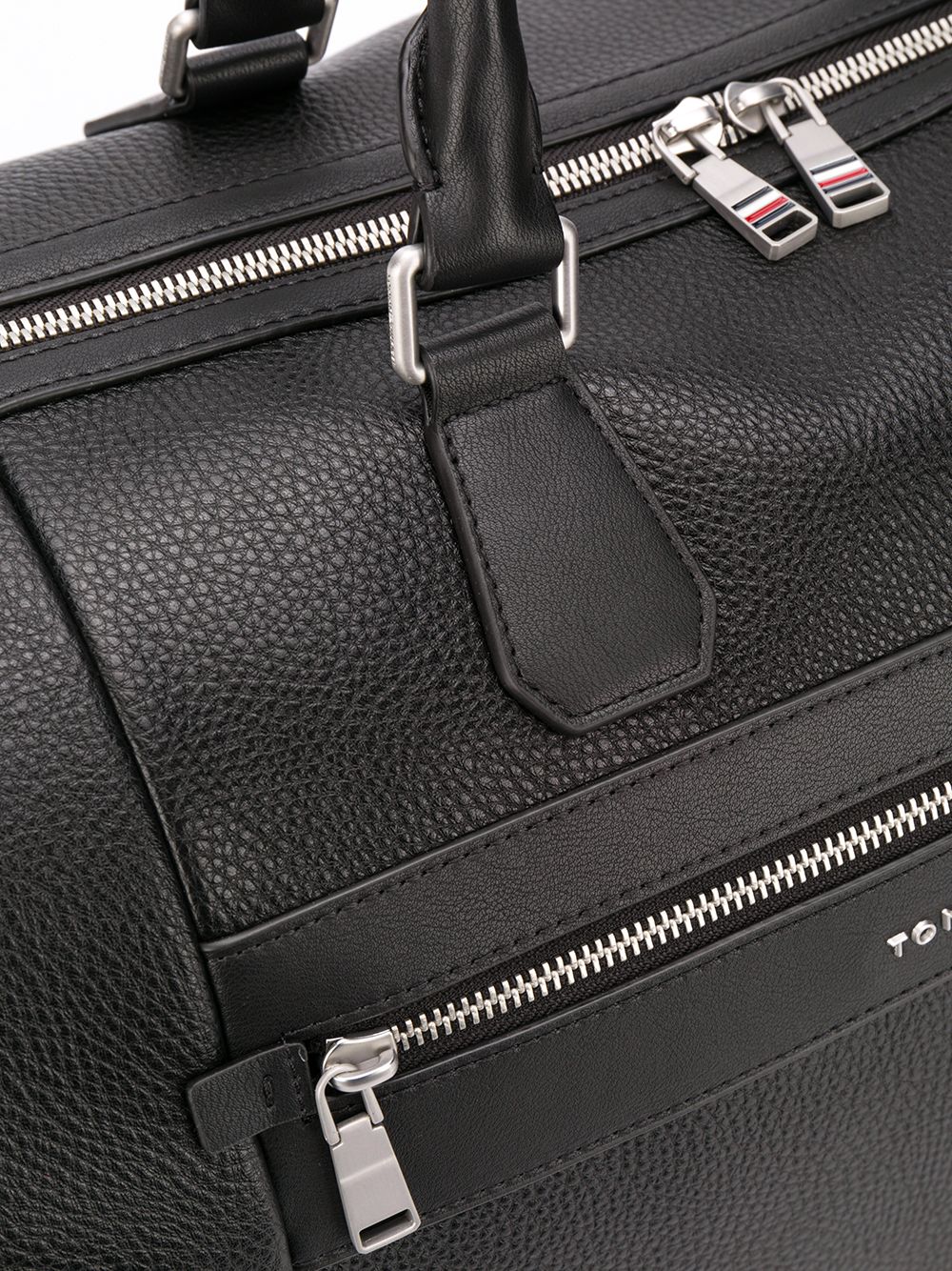 tommy hilfiger holdall bag