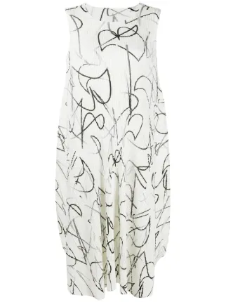 Pleats Please Issey Miyake