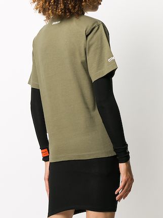 front logo patch round neck T-shirt展示图