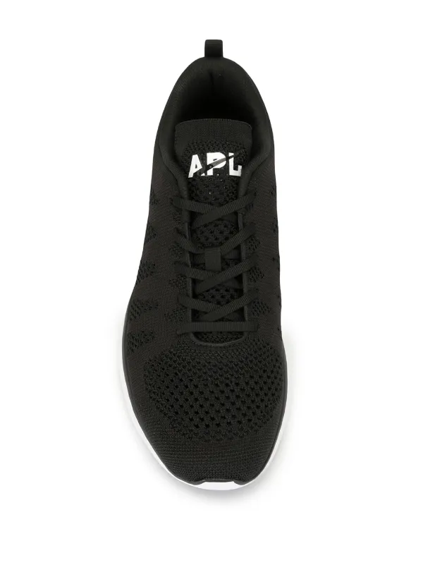 apl cross trainers