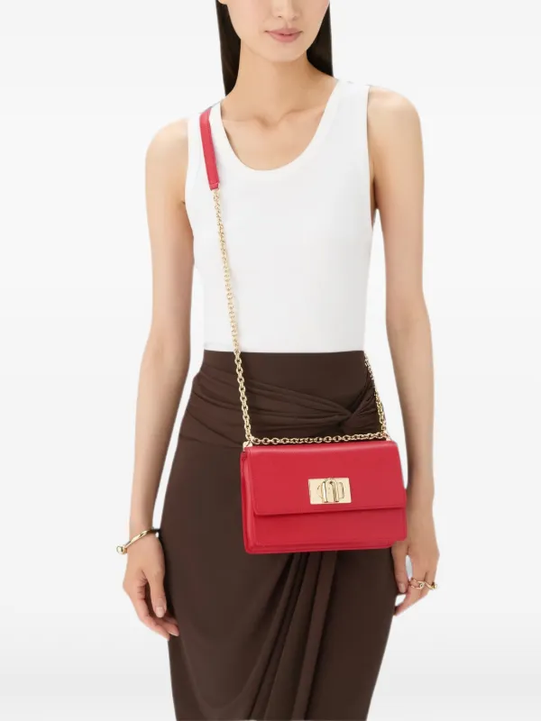 Furla ロゴ チェーン ショルダーバッグ | レッド | FARFETCH JP