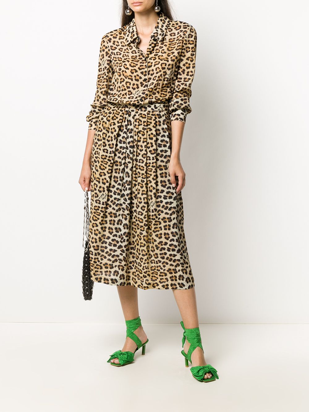 фото Boutique moschino платье-рубашка с леопардовым принтом