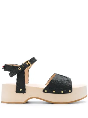 latigo larry clogs