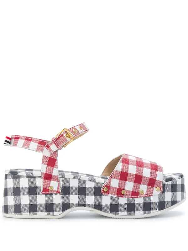 red clog sandals