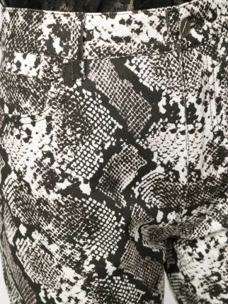 high-waisted snake print trousers展示图