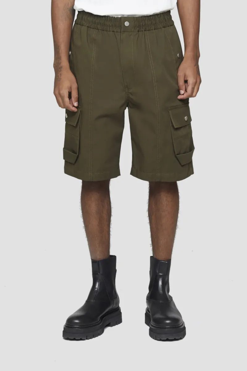 Utility Cargo Shorts in green | 3.1 