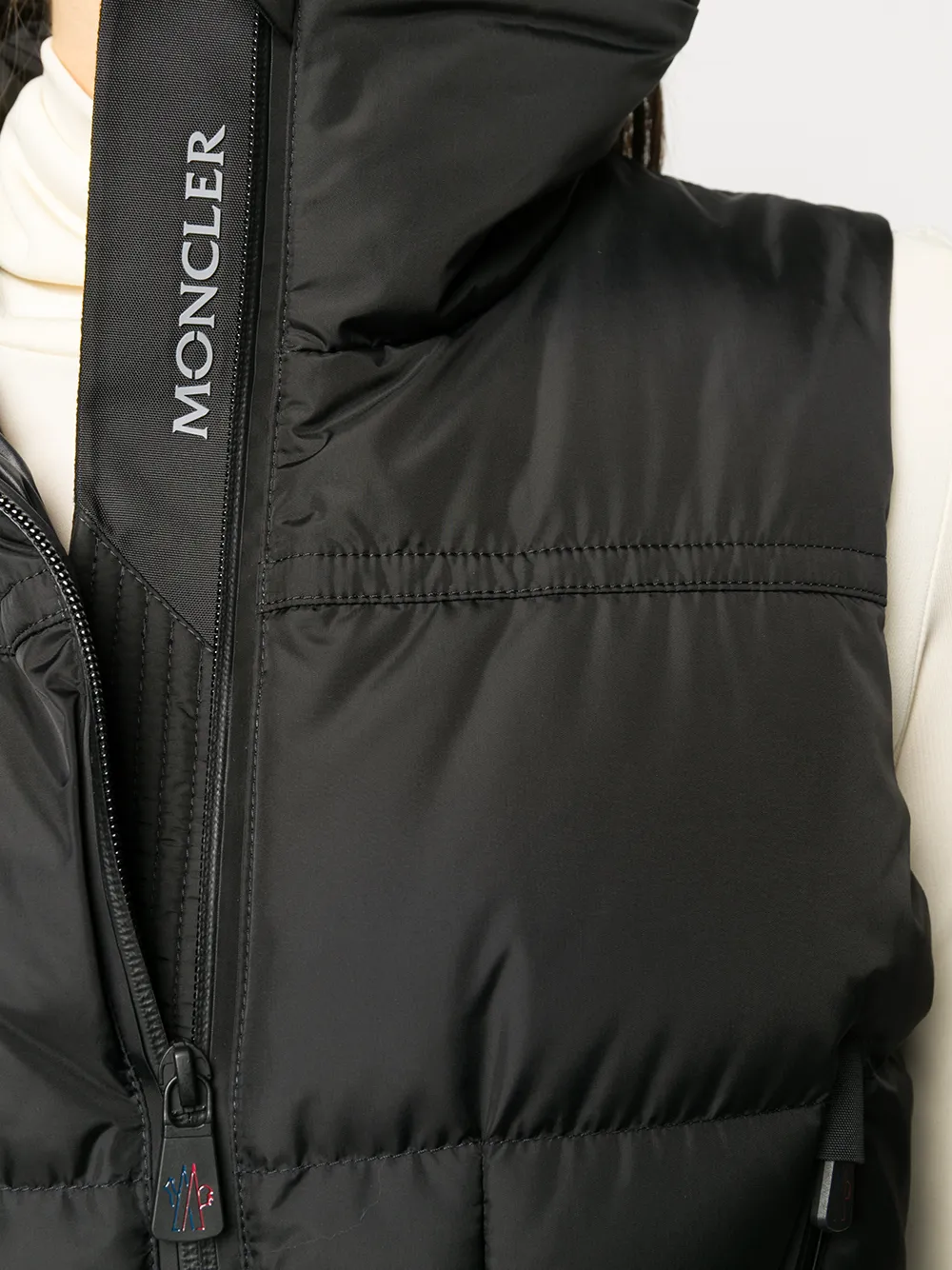 фото Moncler grenoble дутый жилет