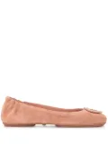 Tory Burch logo plaque ballerina shoes - Pink