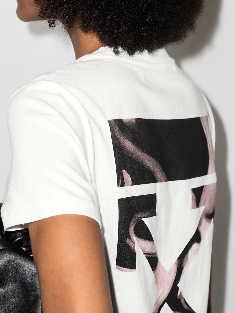 фото Off-white футболка с логотипом arrows liquid melt