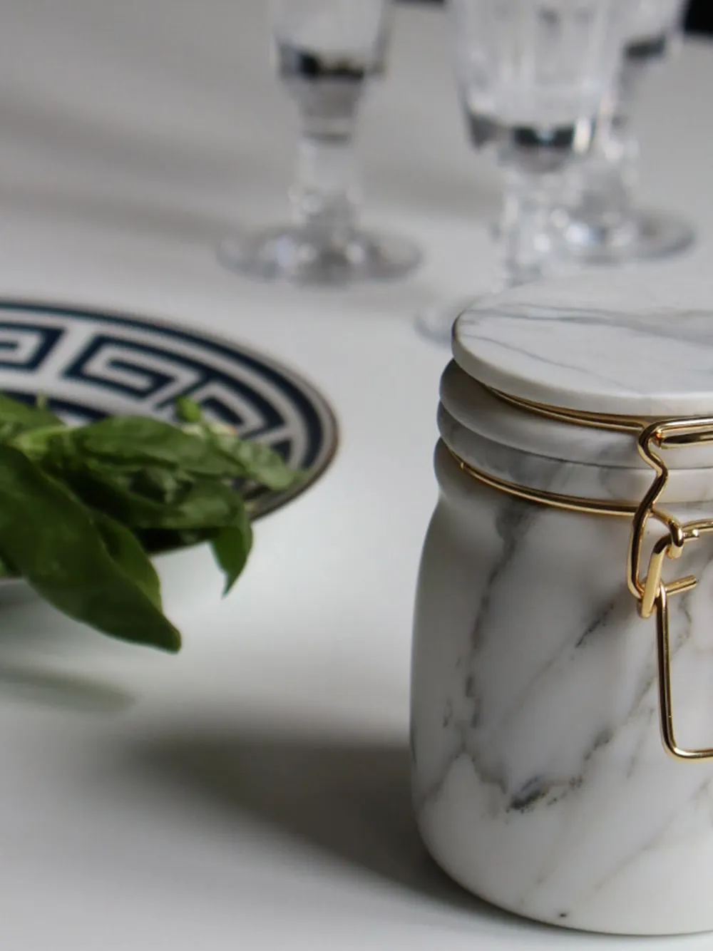 Miss Marble Calacatta Jar