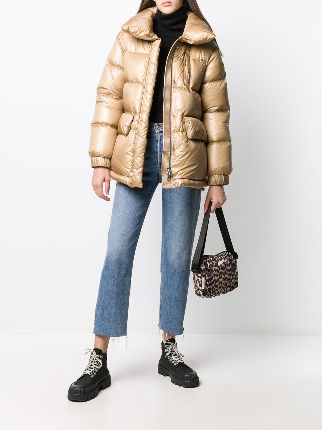 oversized-collar puffer jacket展示图