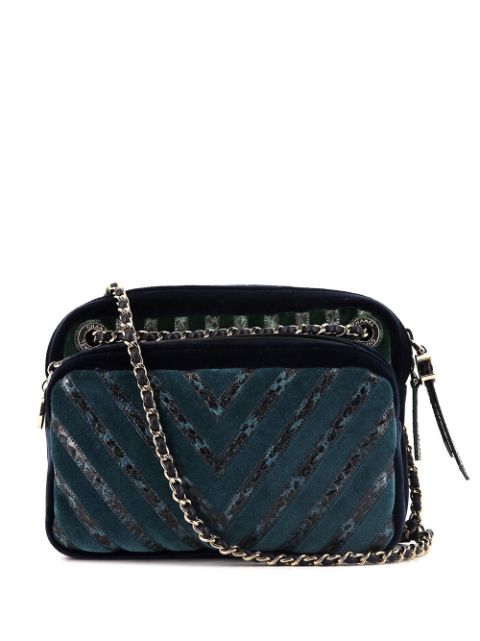 HOT SALE CHANEL 2010s Chevron applique camega bag Women