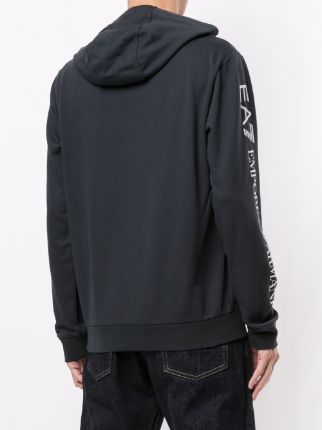 chest logo hoodie展示图