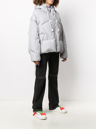 oversized hooded puffer jacket展示图