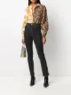 الصورة 2 من Versace Jeans Couture قميص بطبعات متباينة