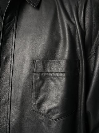 longsleeved leather shirt展示图