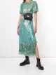 الصورة 2 من Bottega Veneta شنطة وسط بطبعة هندسية