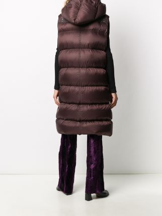 sleeveless puffer jacket展示图