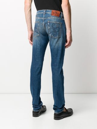 straight leg distressed jeans展示图
