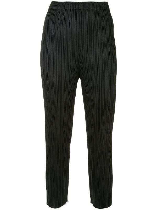 pleated cropped trousers