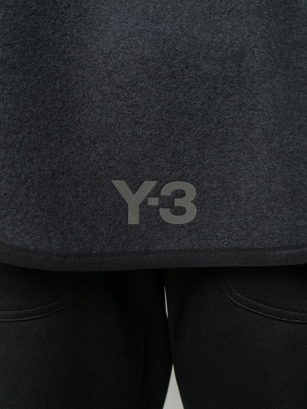 фото Y-3 жилет с пряжкой